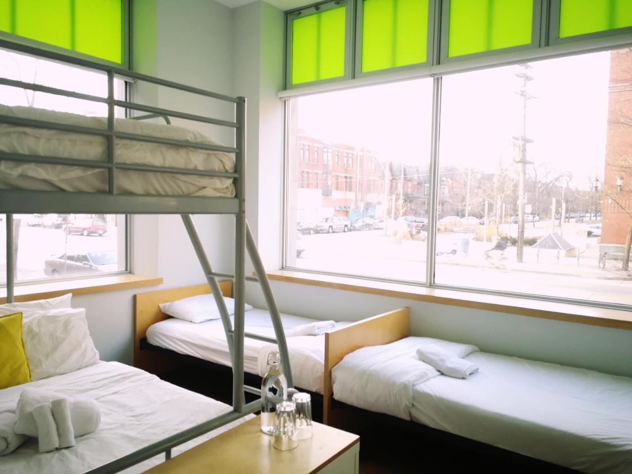 Planet Traveler Hostel Toronto Ngoại thất bức ảnh